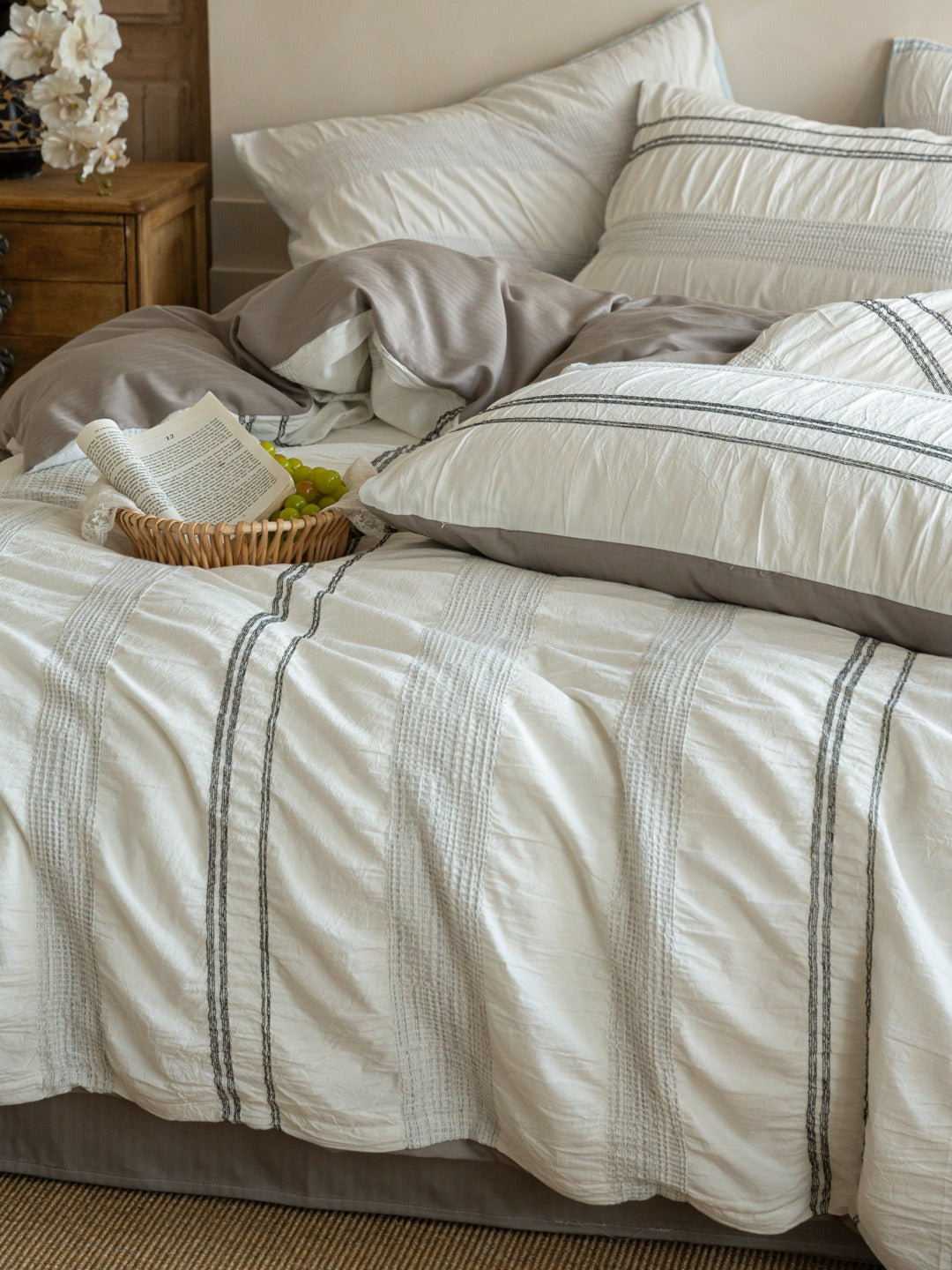 Manhattan Stripe Waffle Jacquard Duvet Cover original reference image 1