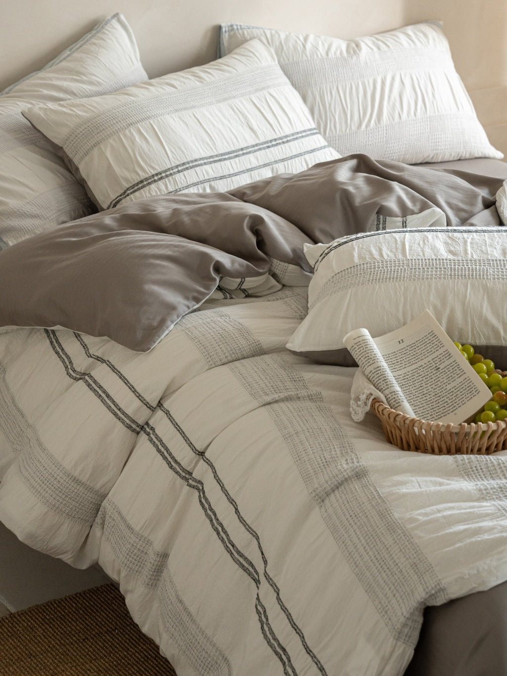 Manhattan Stripe Waffle Jacquard Duvet Cover original reference image 3