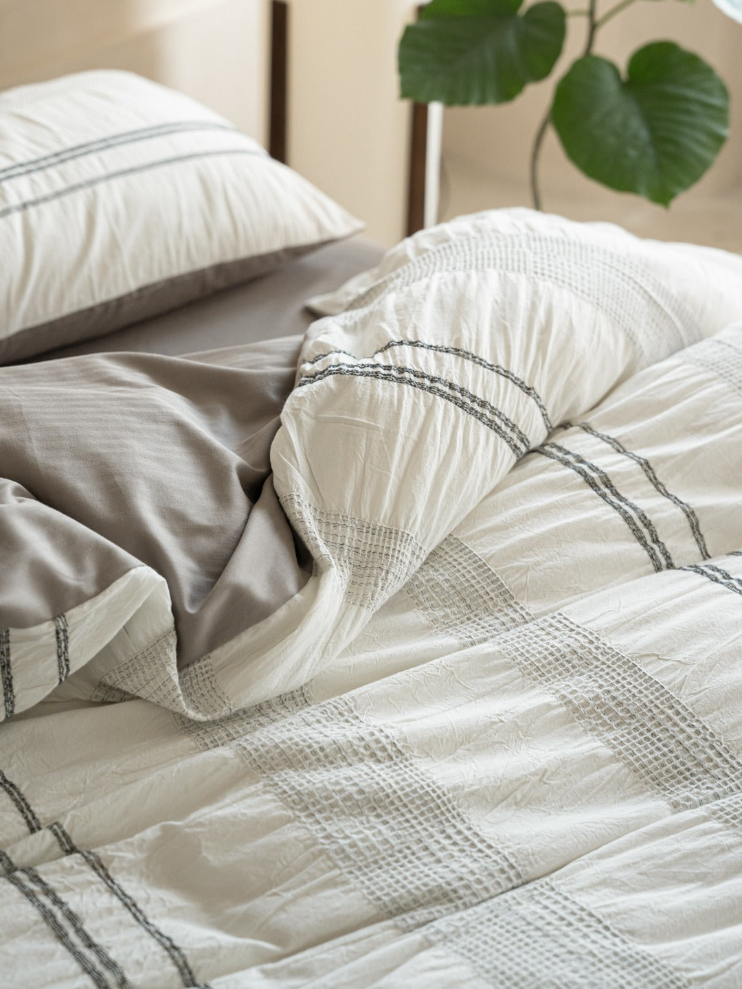 Manhattan Stripe Waffle Jacquard Duvet Cover original reference image 4