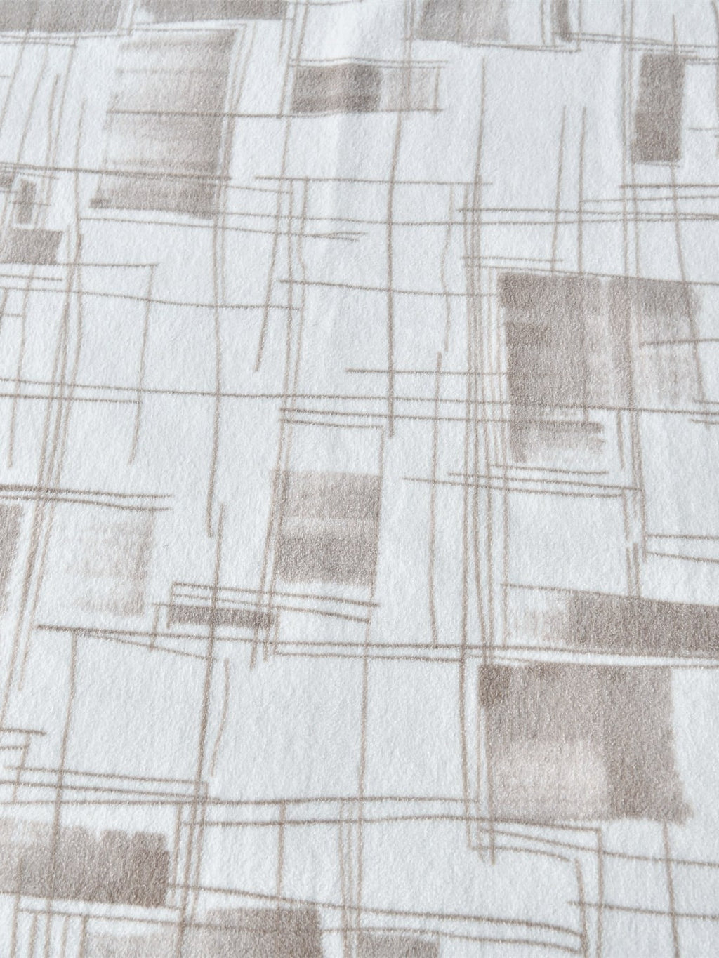 Mosaic Edge Plush Throw Blanket original reference image 1