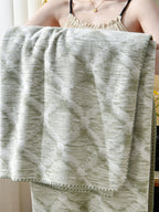 Mosaic Edge Plush Throw Blanket original reference image 13