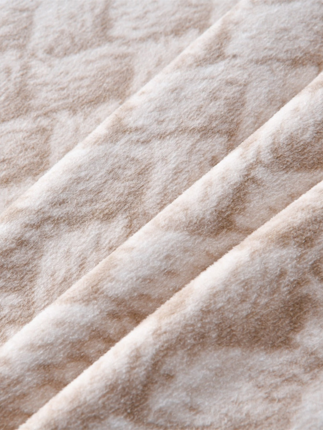 Mosaic Edge Plush Throw Blanket original reference image 22