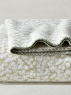 Mosaic Edge Plush Throw Blanket original reference image 48