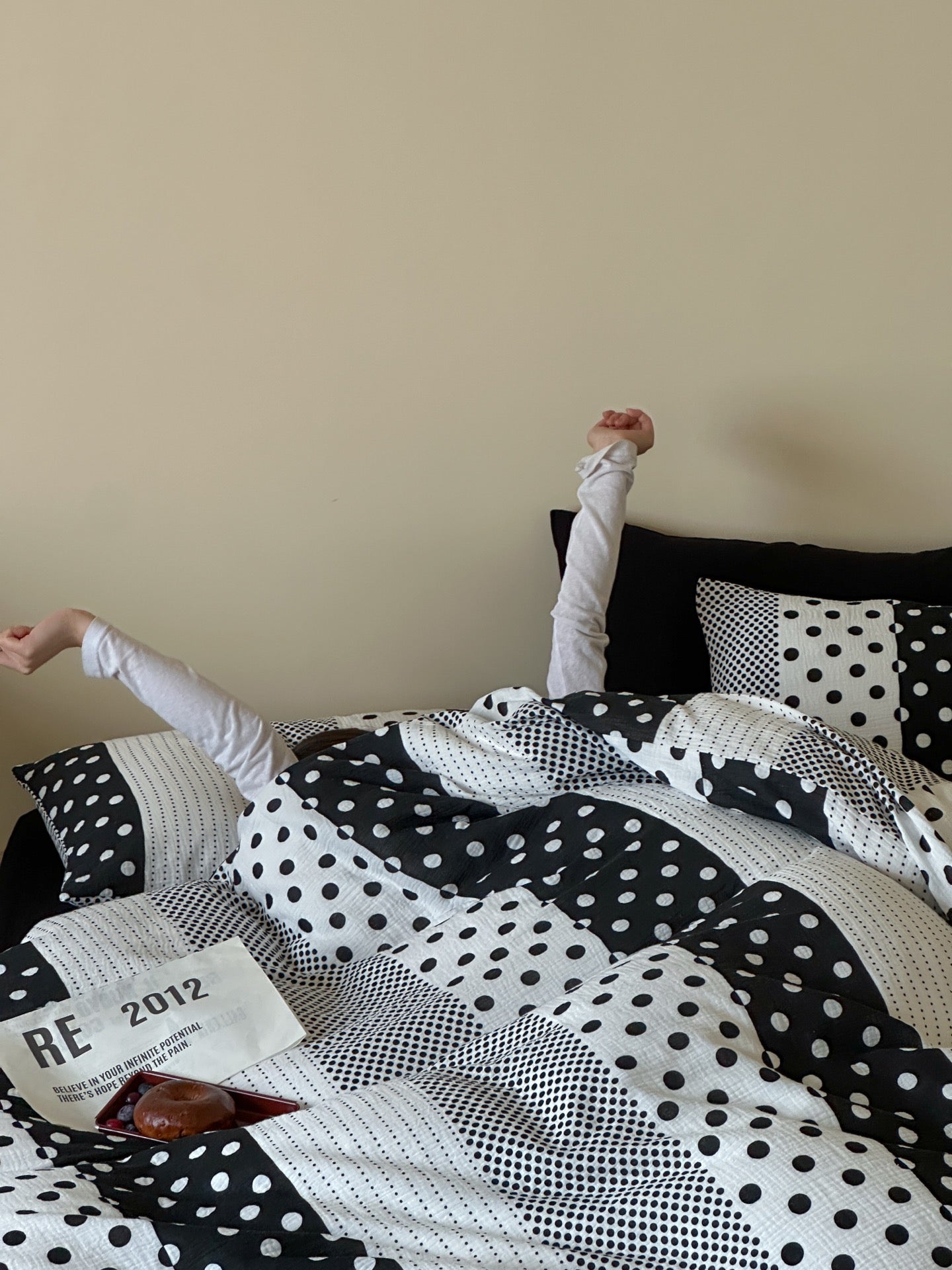 Mosaic Polka Dot Cotton Muslin Duvet Cover original reference image 3