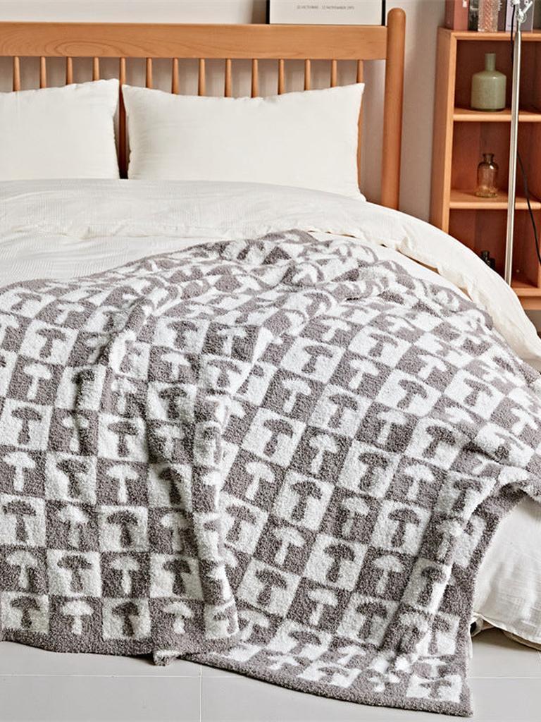 Mushroom Throw Blanket (Grey)
