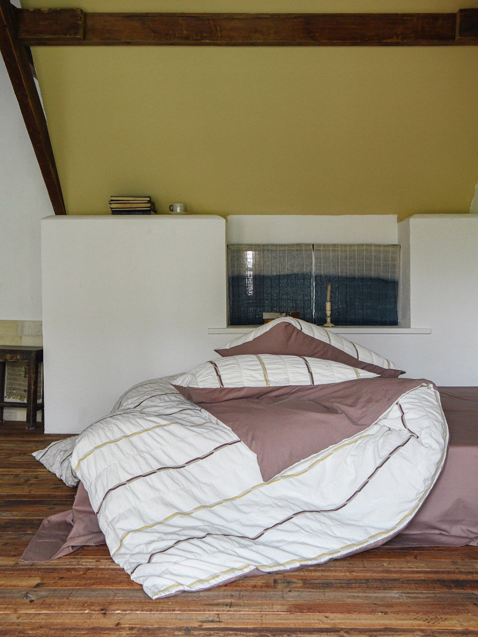Rosewood Grid Jacquard Cotton Duvet Cover original reference image 2