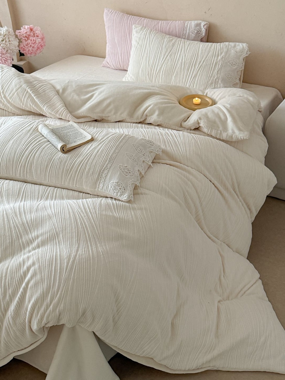 Sculpted Leaf Plush Duvet Cover Set original reference image 7