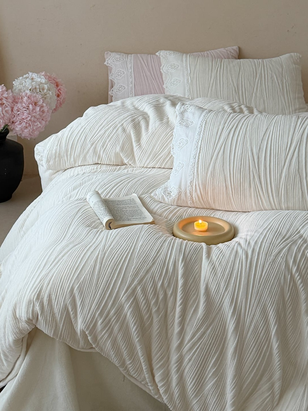 Sculpted Leaf Plush Duvet Cover Set original reference image 8