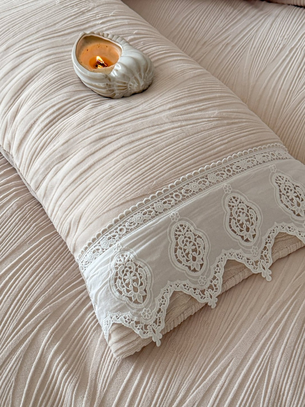 Sculpted Leaf Plush Duvet Cover Set original reference image 13