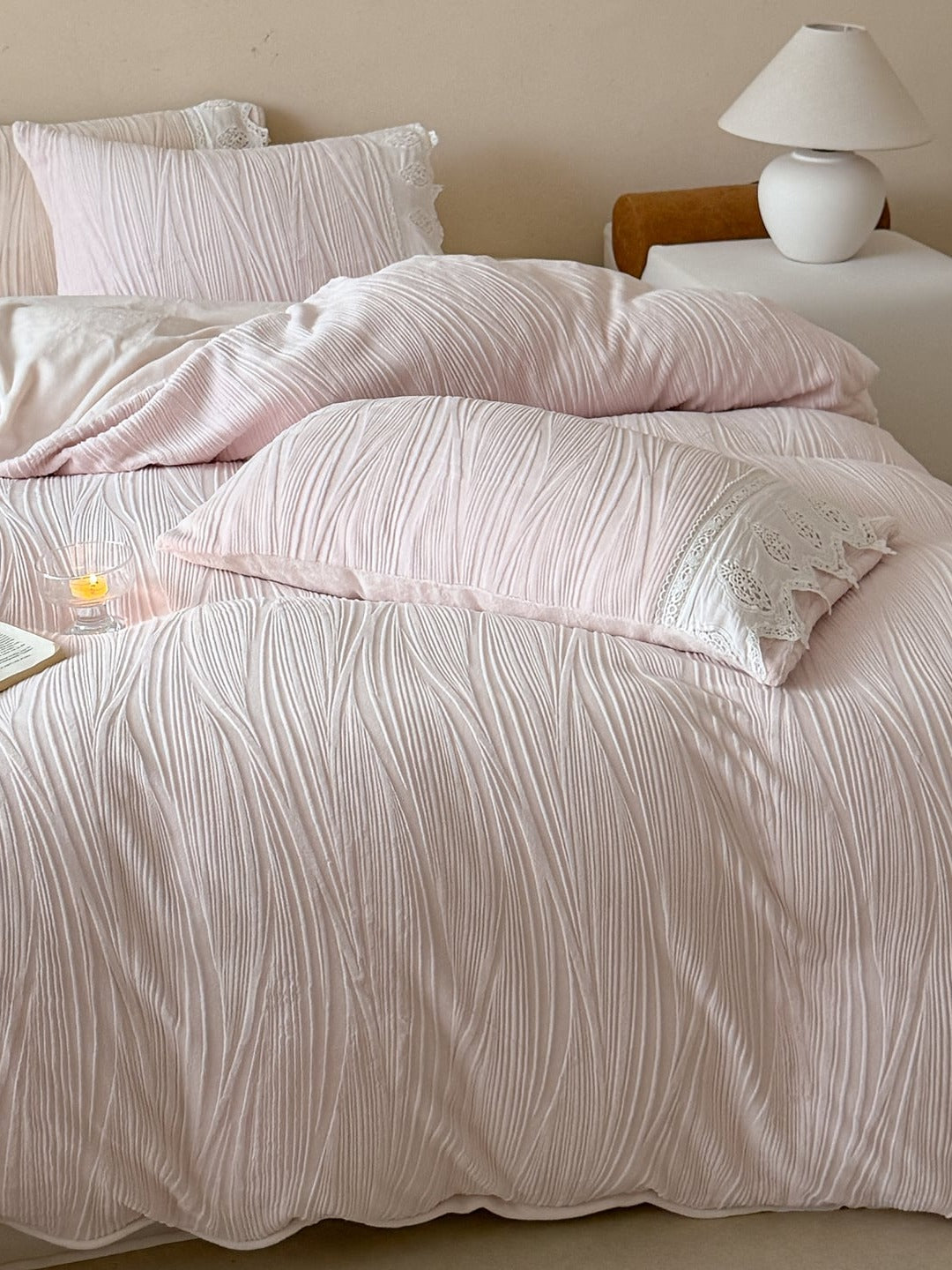 Sculpted Leaf Plush Duvet Cover Set original reference image 19