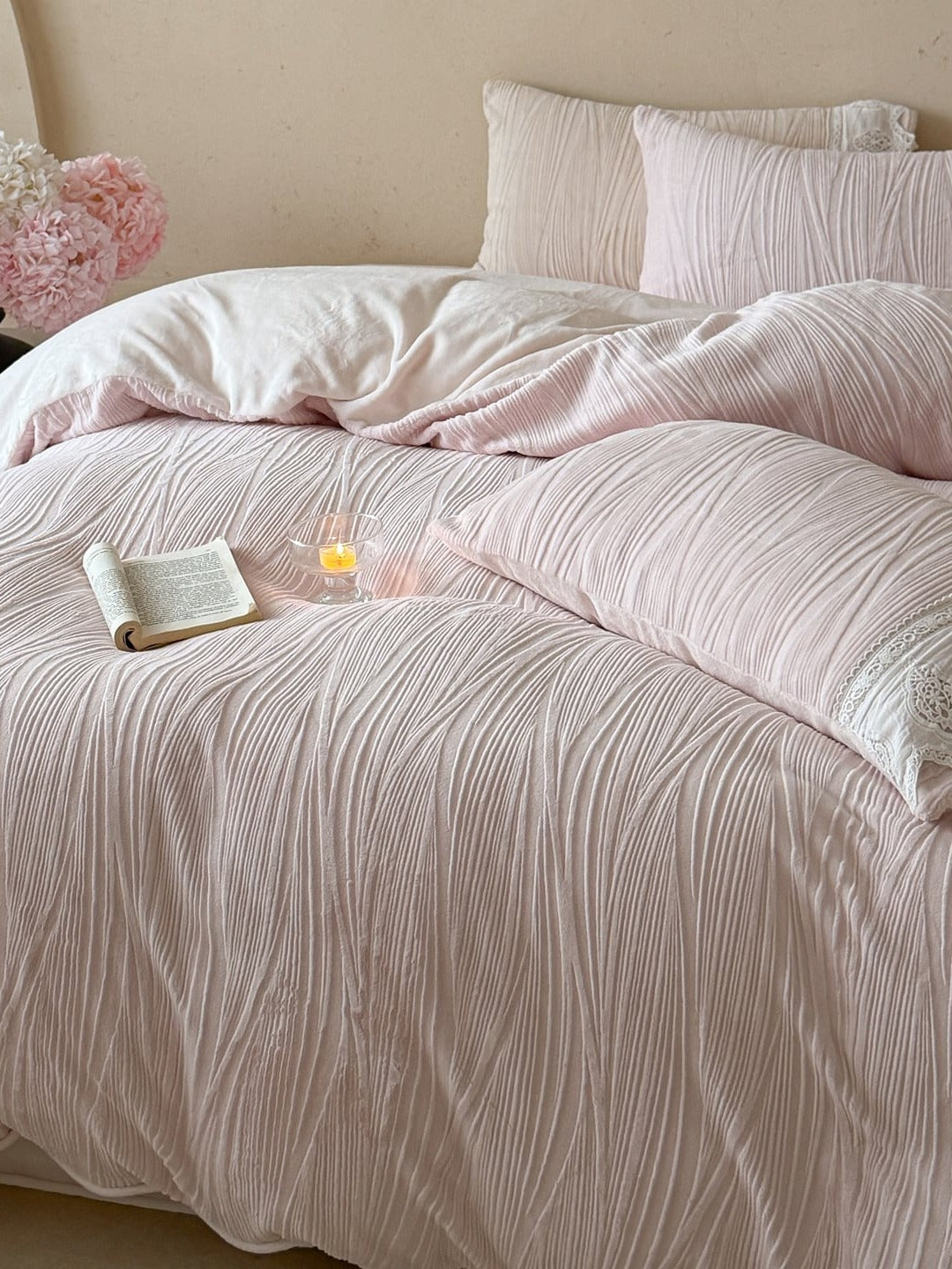 Sculpted Leaf Plush Duvet Cover Set original reference image 20