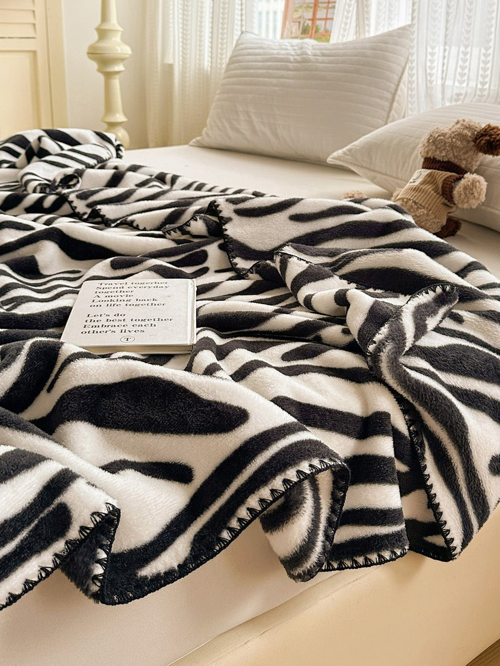 Serengeti Animal Print Plush Throw Blanket original reference image 3