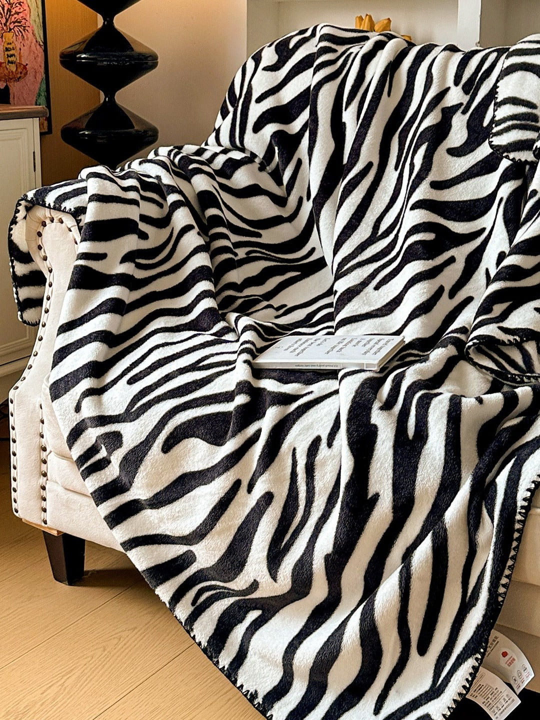 Serengeti Animal Print Plush Throw Blanket original reference image 6