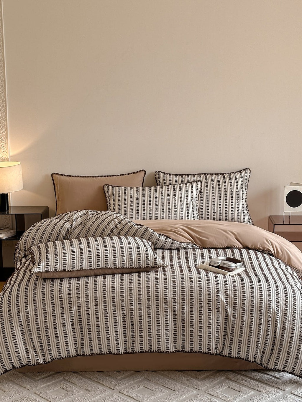 Stitchline Cotton Clip-Jacquard Duvet Cover Set original reference image 6