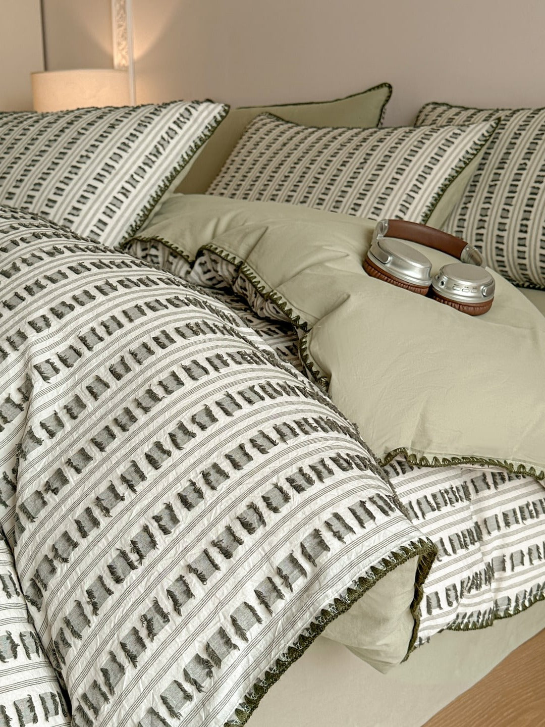 Stitchline Cotton Clip-Jacquard Duvet Cover Set original reference image 13