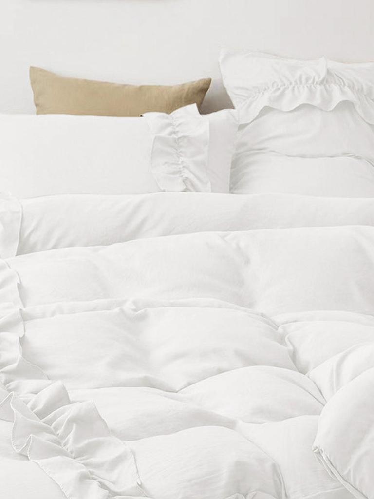 White Elegant Ruffle Duvet Cover Set