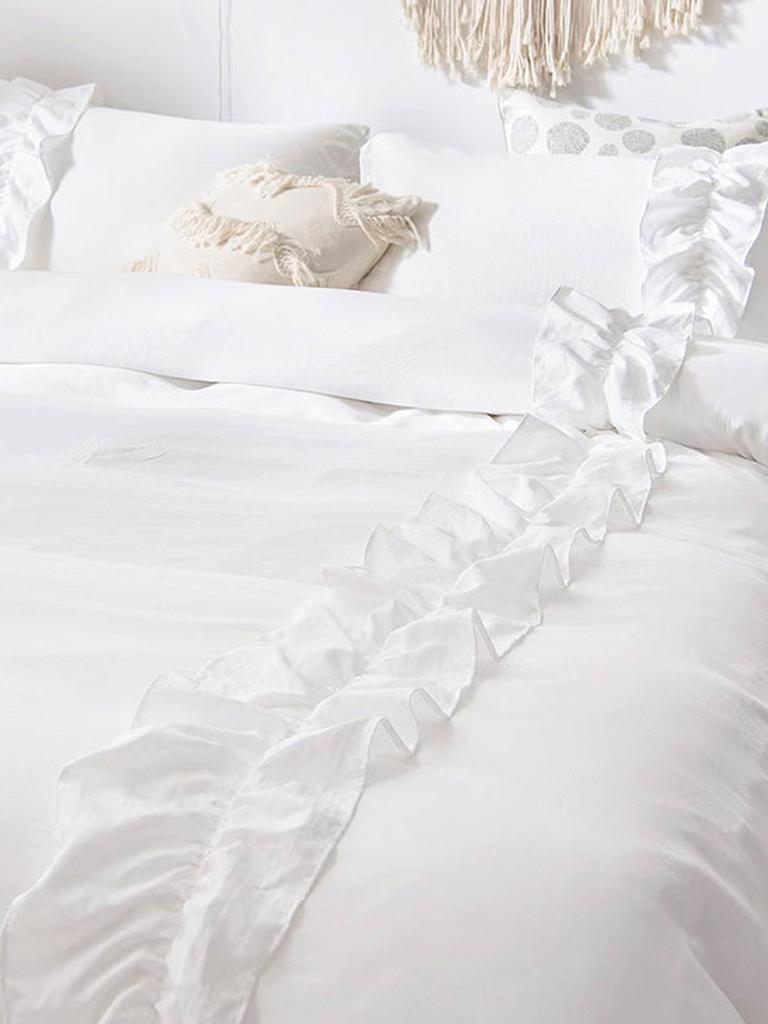 White Elegant Ruffle Duvet Cover Set