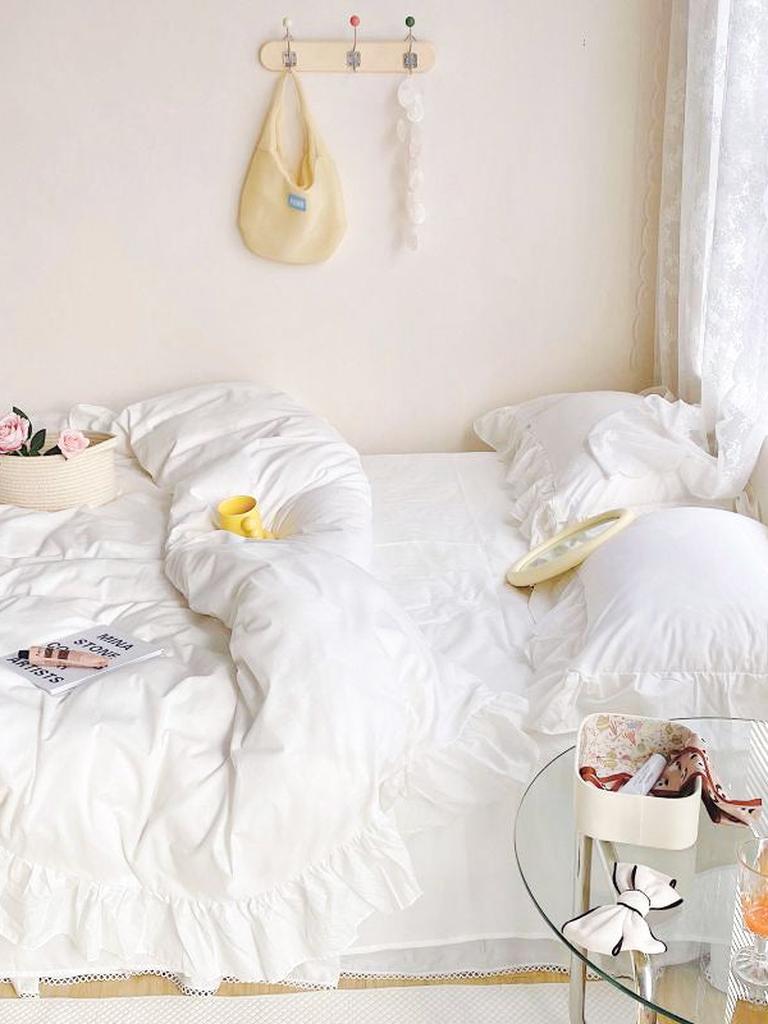 White Fringe Ruffle Duvet Cover Set