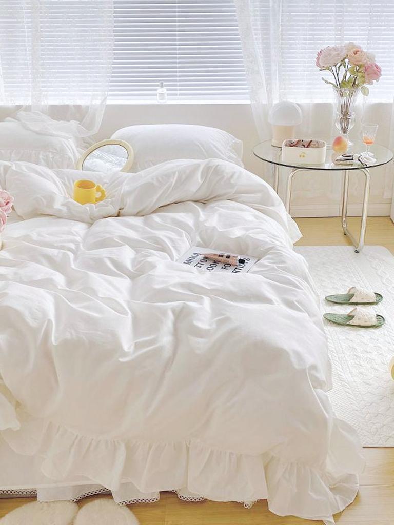 White Fringe Ruffle Duvet Cover Set