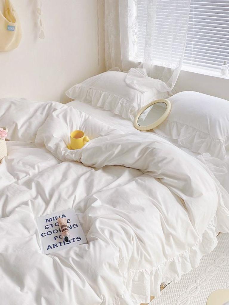 White Fringe Ruffle Duvet Cover Set