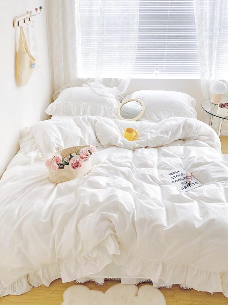 White Fringe Ruffle Duvet Cover Set