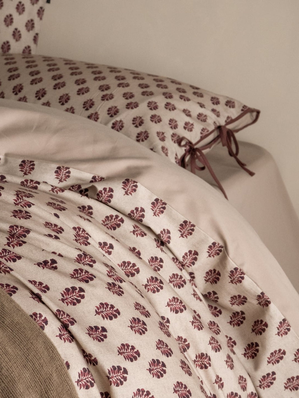 Woodland Leaf Brushed Cotton Duvet Cover Set original reference image 3