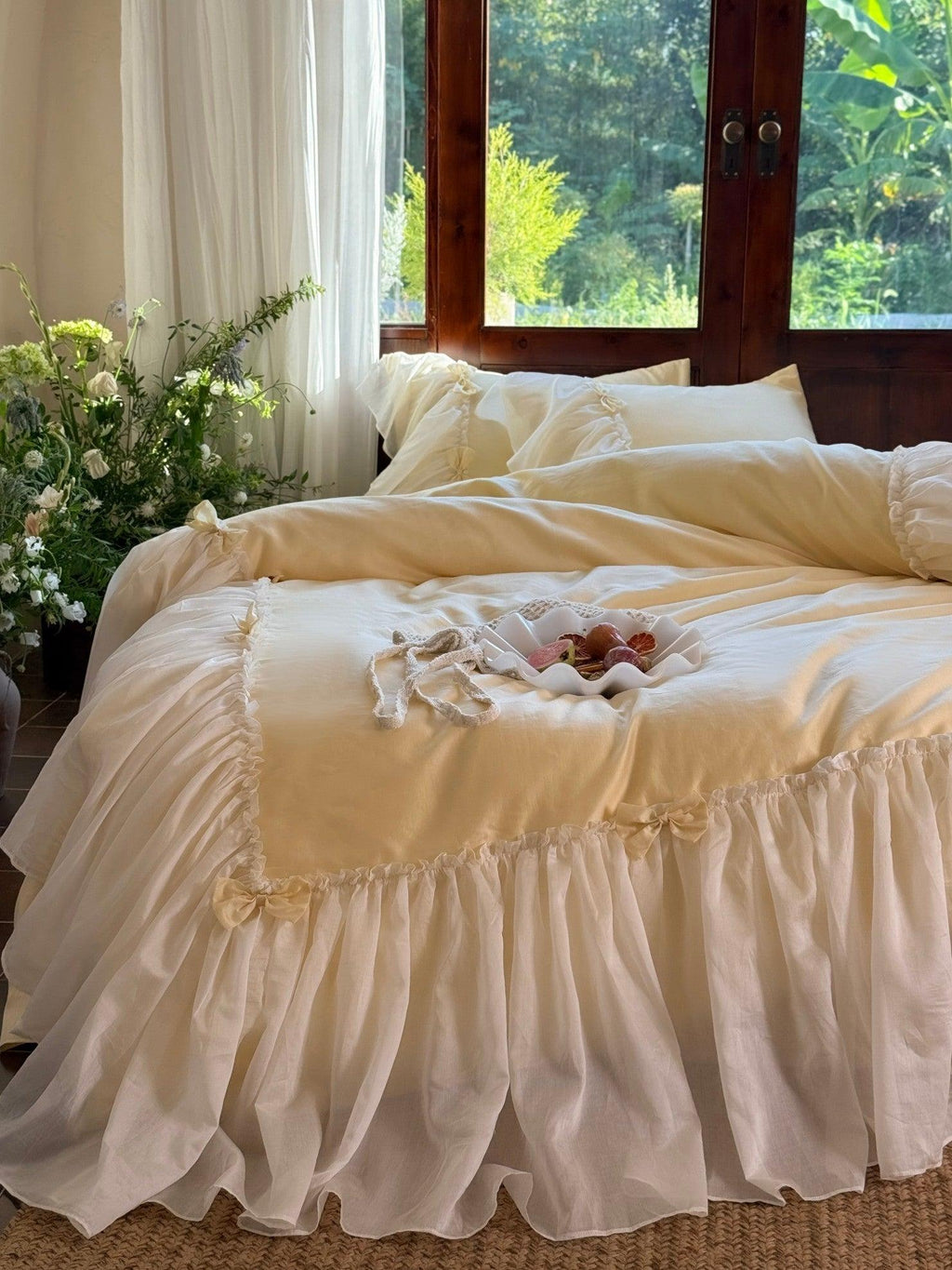 Buttercream Ruffle Organza Trim Sateen Bedding Set