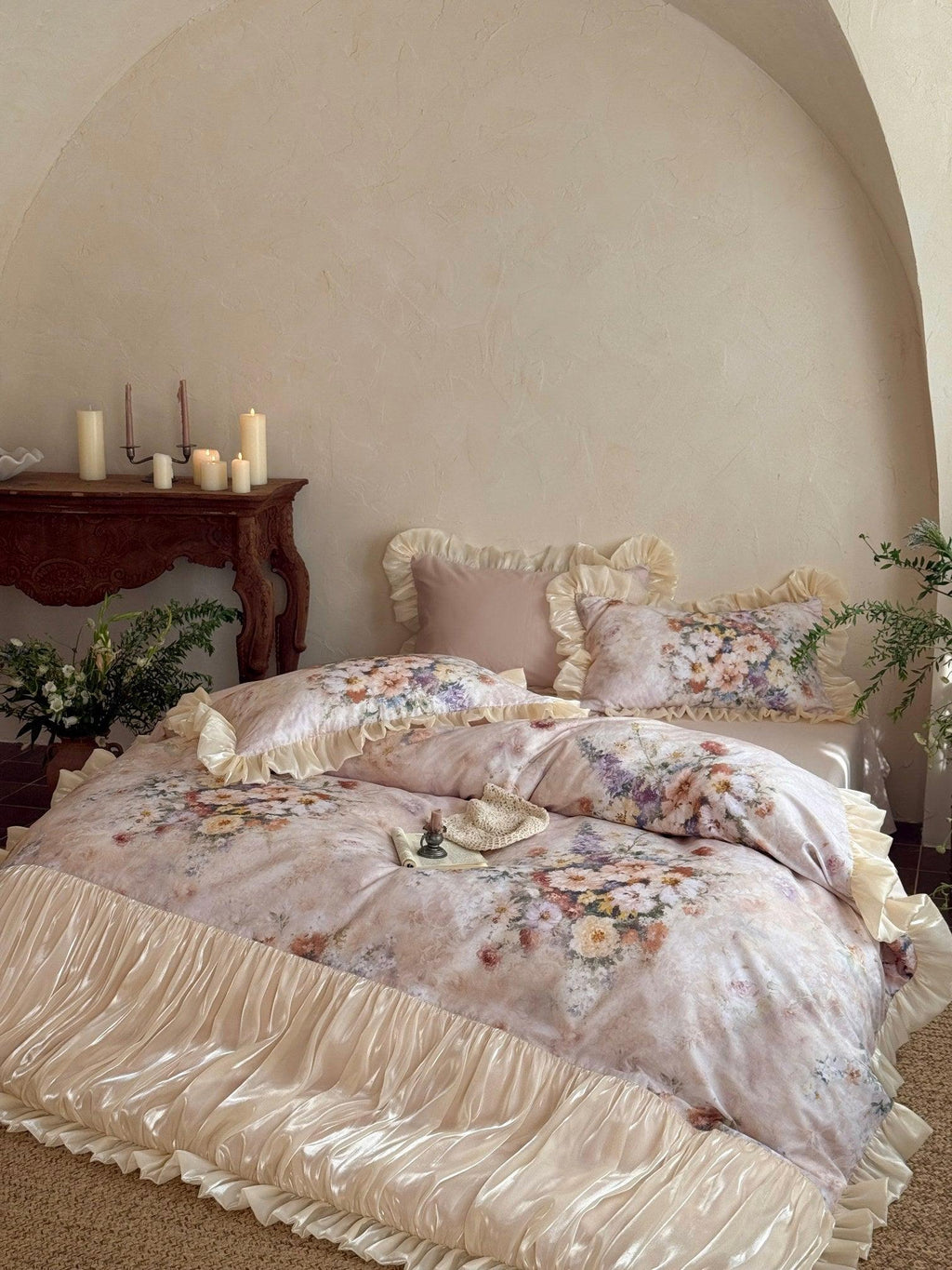 Vintage Bloom Ruched Floral Bedding Set