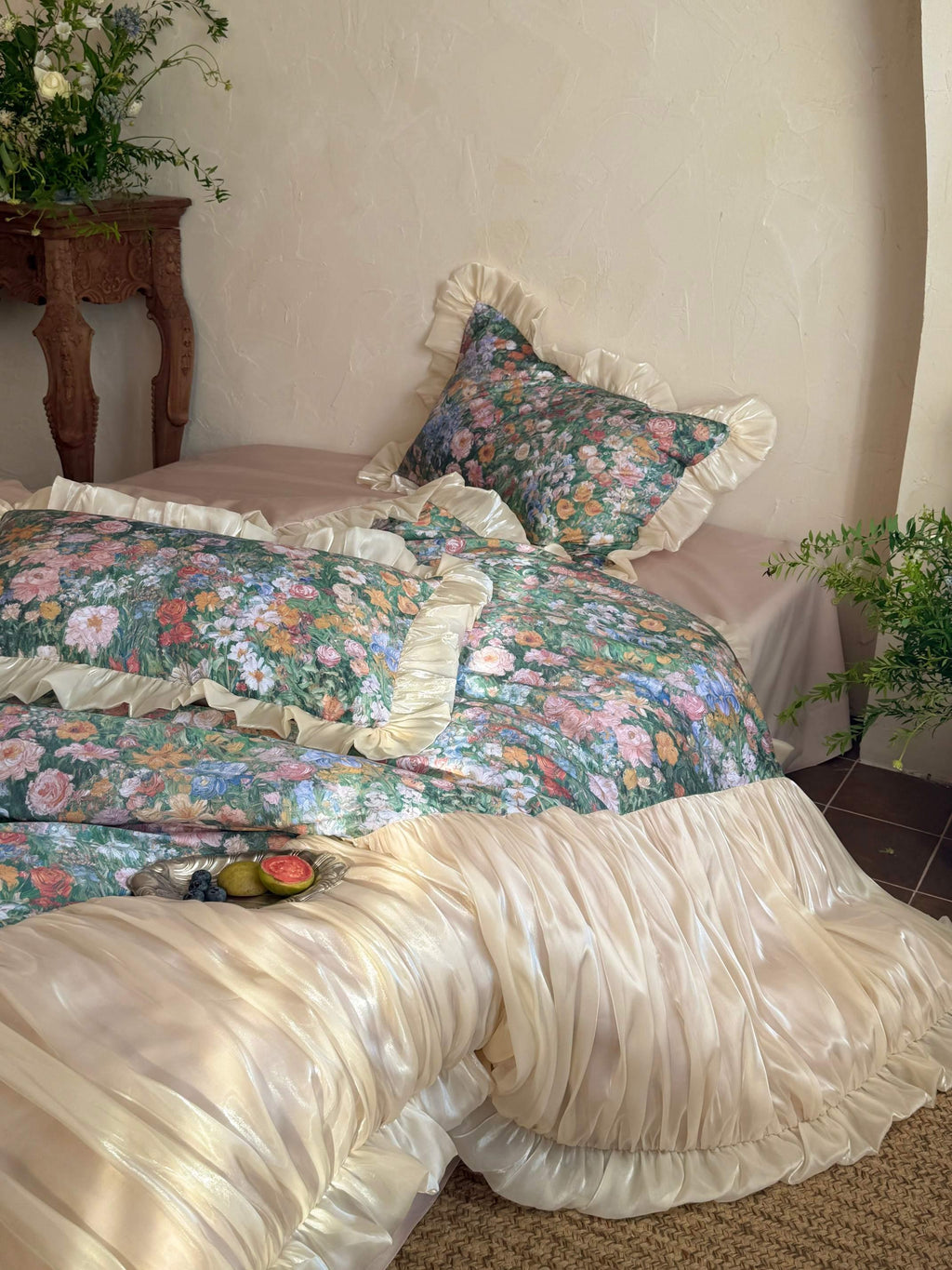Vintage Oil Garden Ruched Bedding Set
