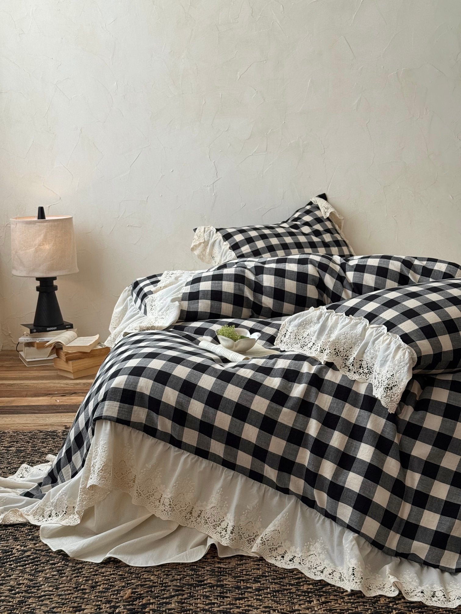 Classic Gingham Lace Ruffle Bedding Set