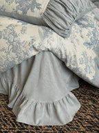 Quiet Manor Toile Ruched Bedding Set