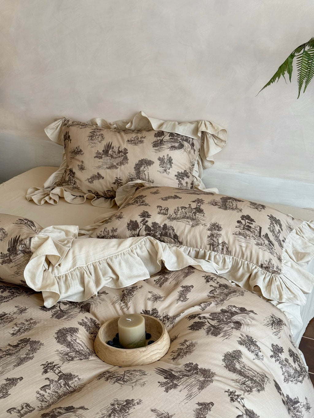 Willowbrook Toile Muslin Gauze Ruffle Bedding Set – Beige