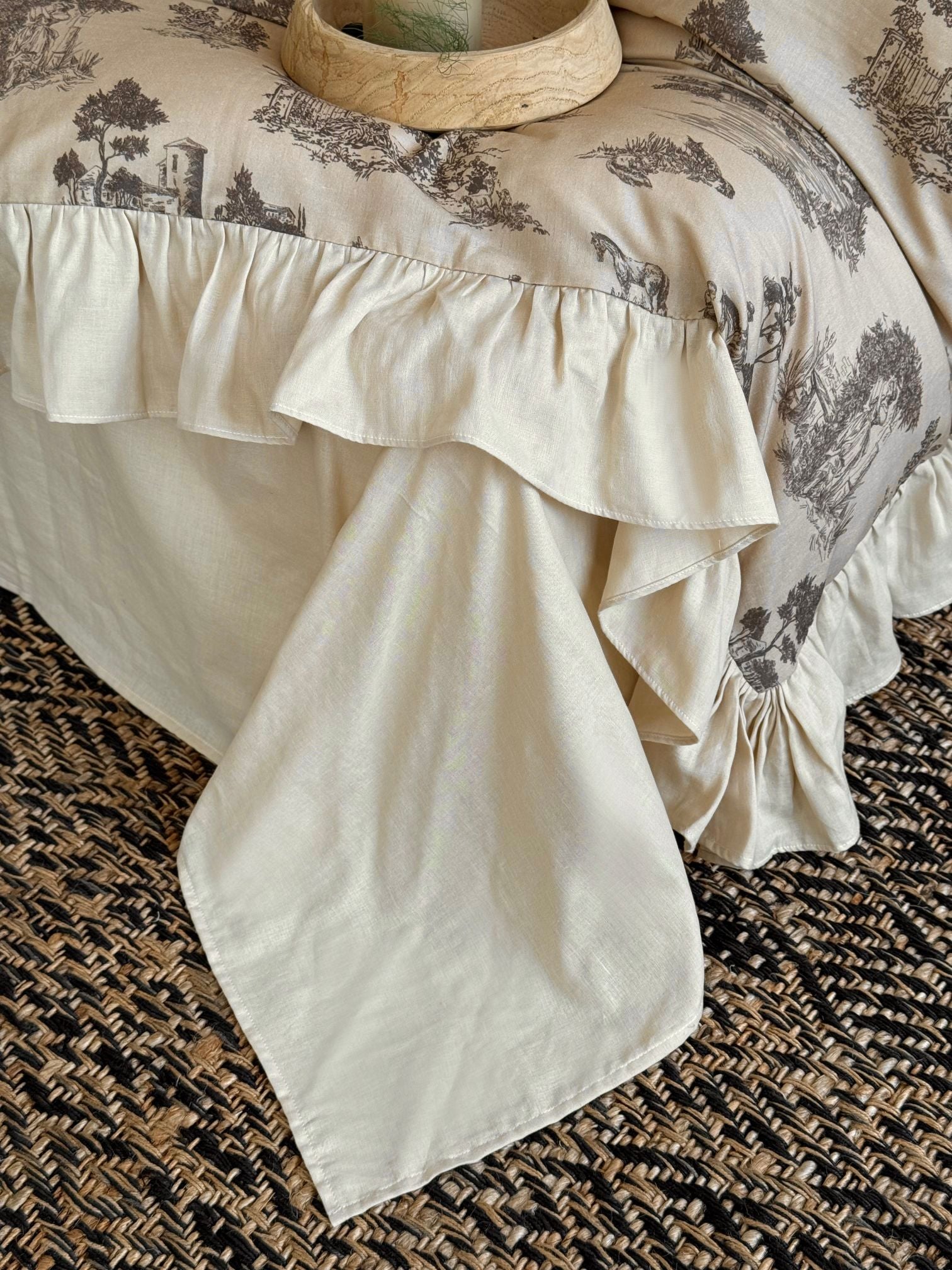 Willowbrook Toile Muslin Gauze Ruffle Bedding Set – Beige