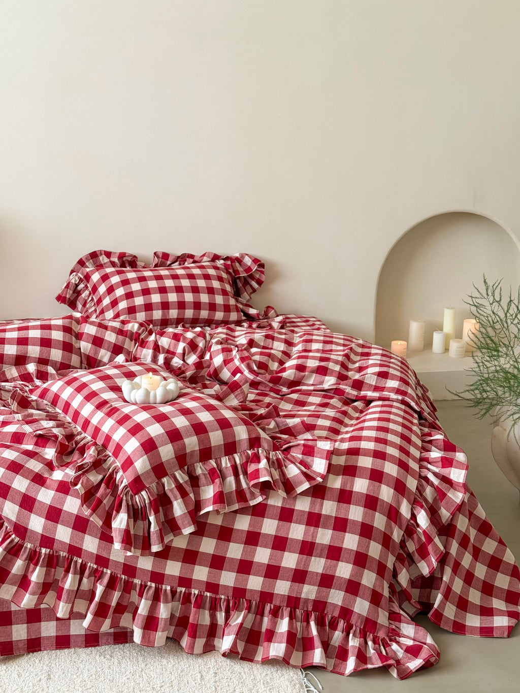 Sweet Gingham Ruffle Bedding