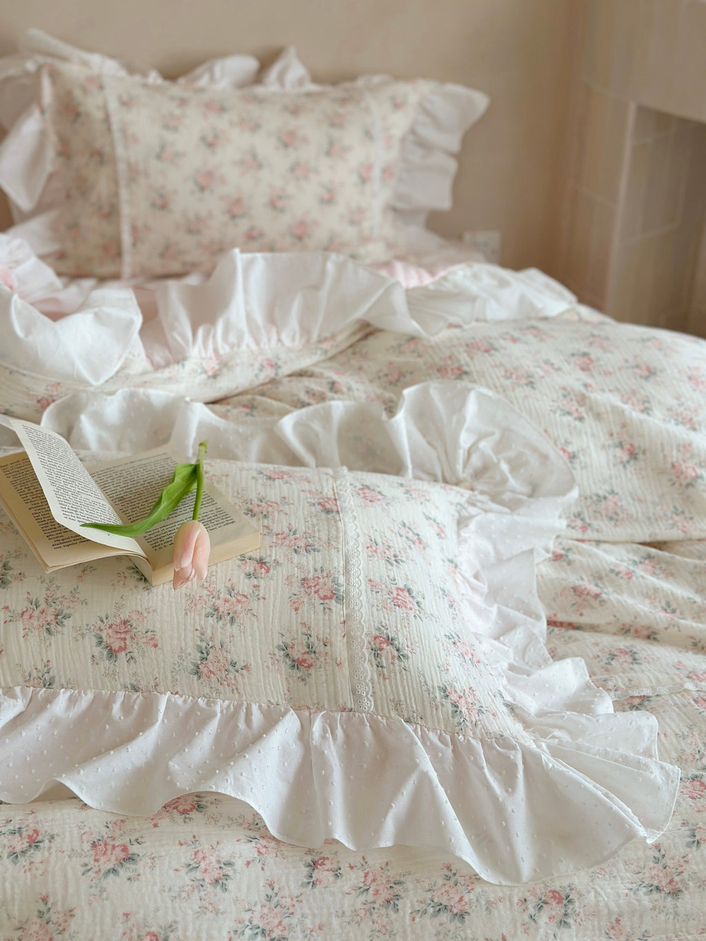 Blossom Puff Ruffle Muslin Bedding Set