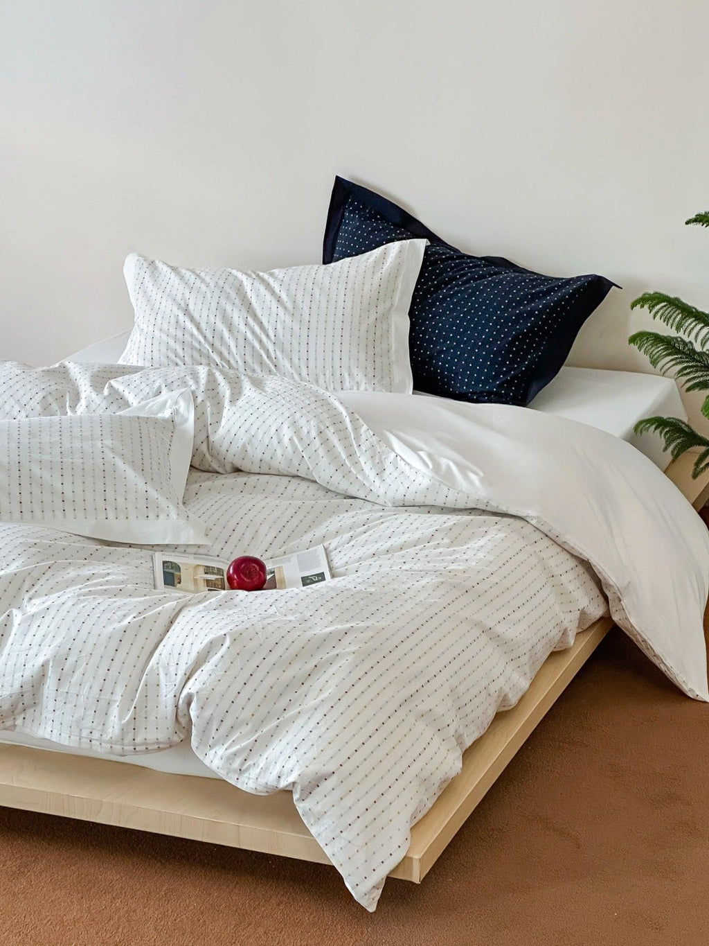 Snow Whisper Square Jacquard Duvet Cover