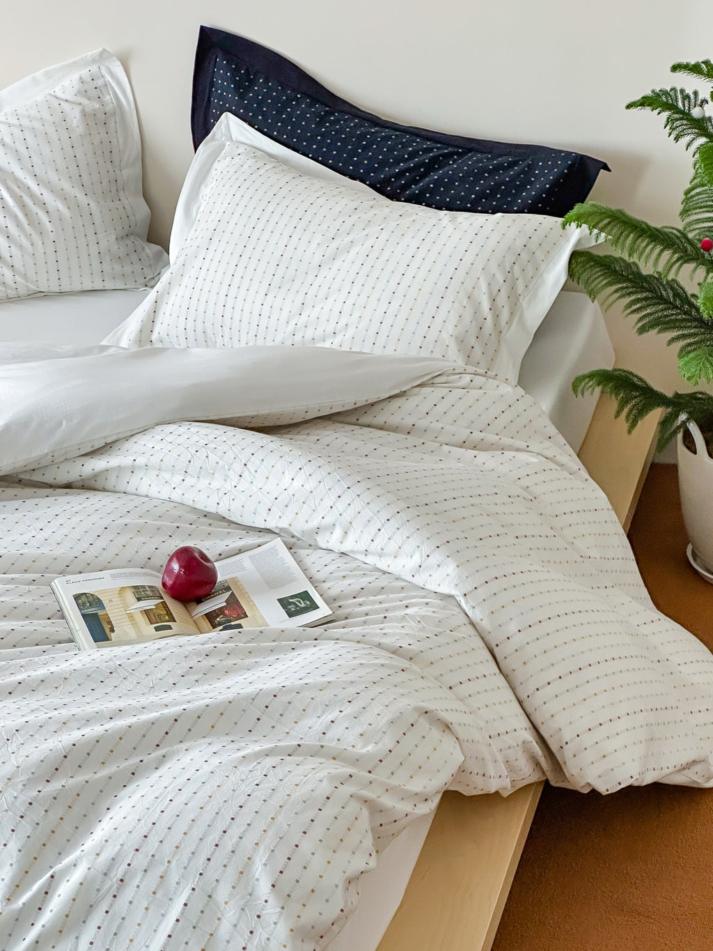 Snow Whisper Square Jacquard Duvet Cover