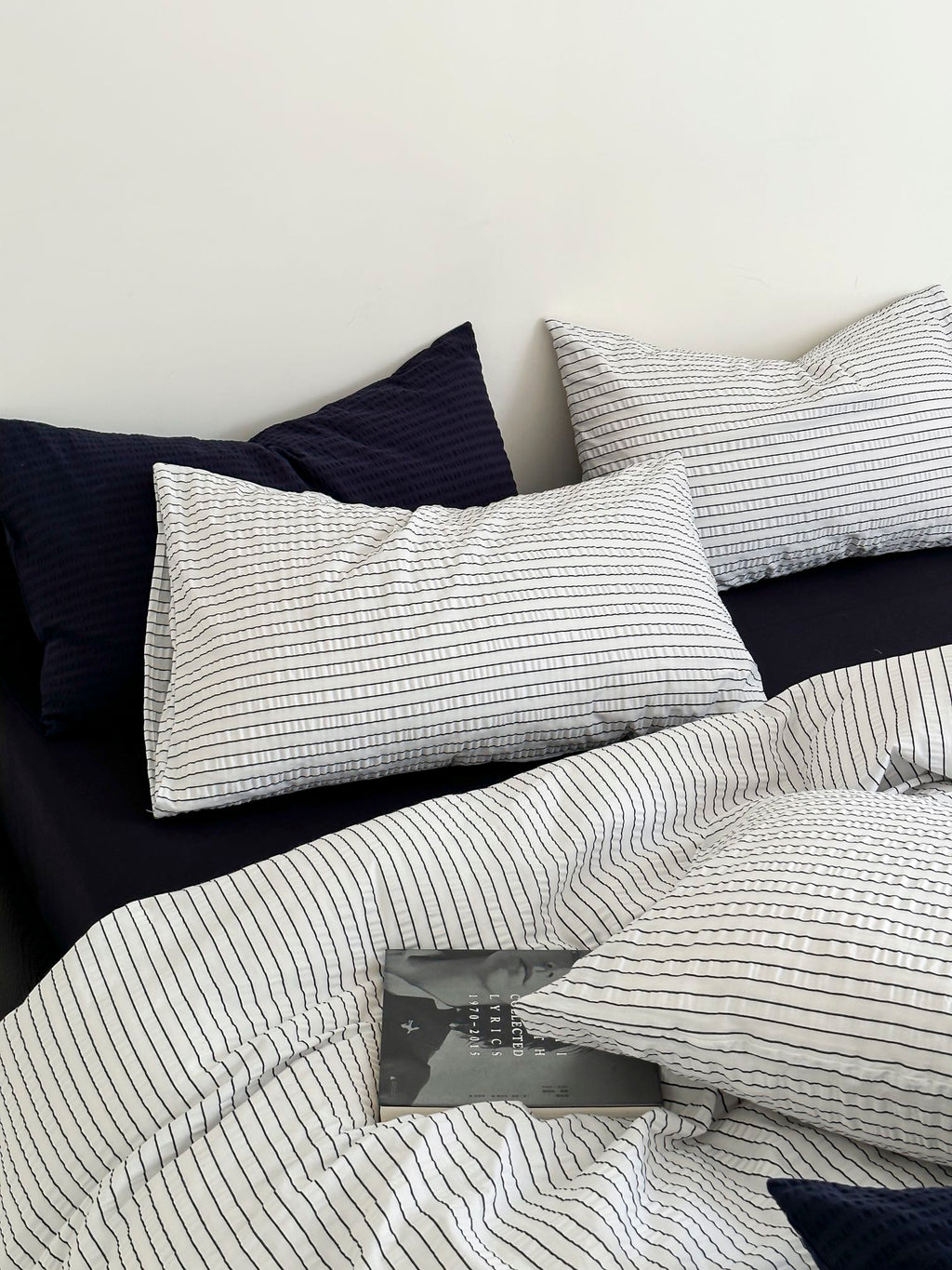 Coastal Mist Stripe Seersucker Duvet Cover