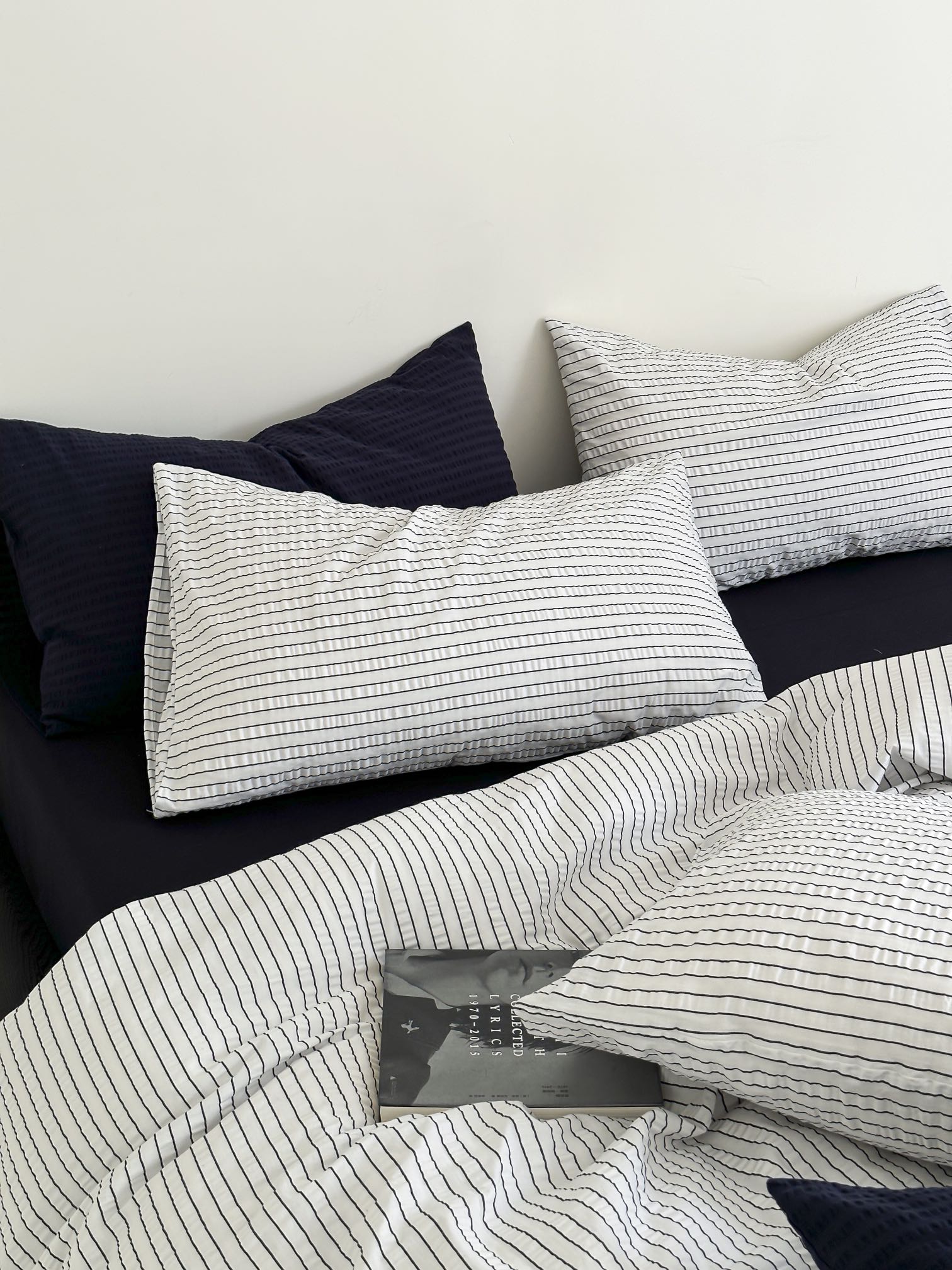 Coastal Mist Stripe Seersucker Duvet Cover