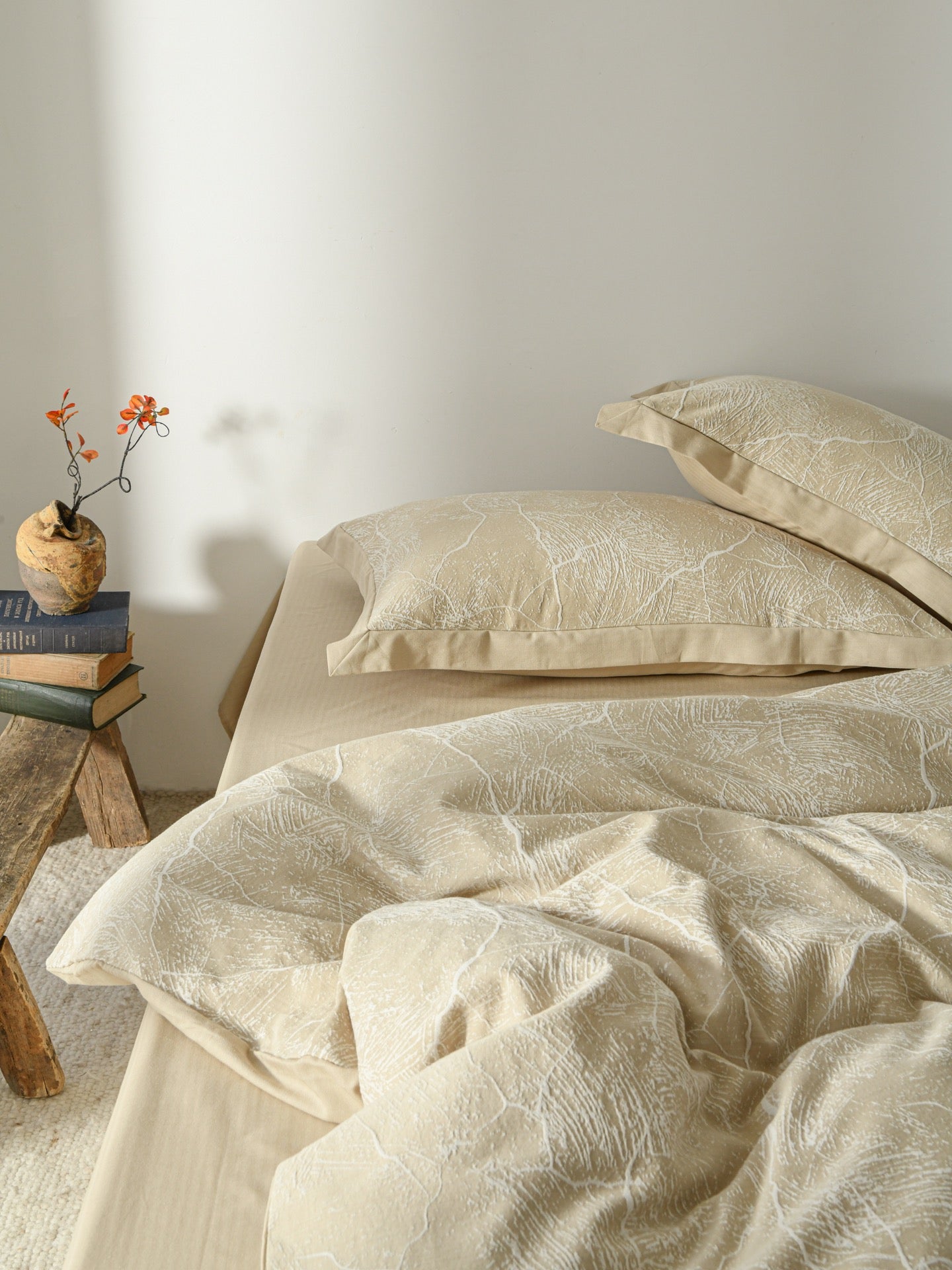 Glacier Vein Jacquard Cotton Bedding Set - Sand Beige