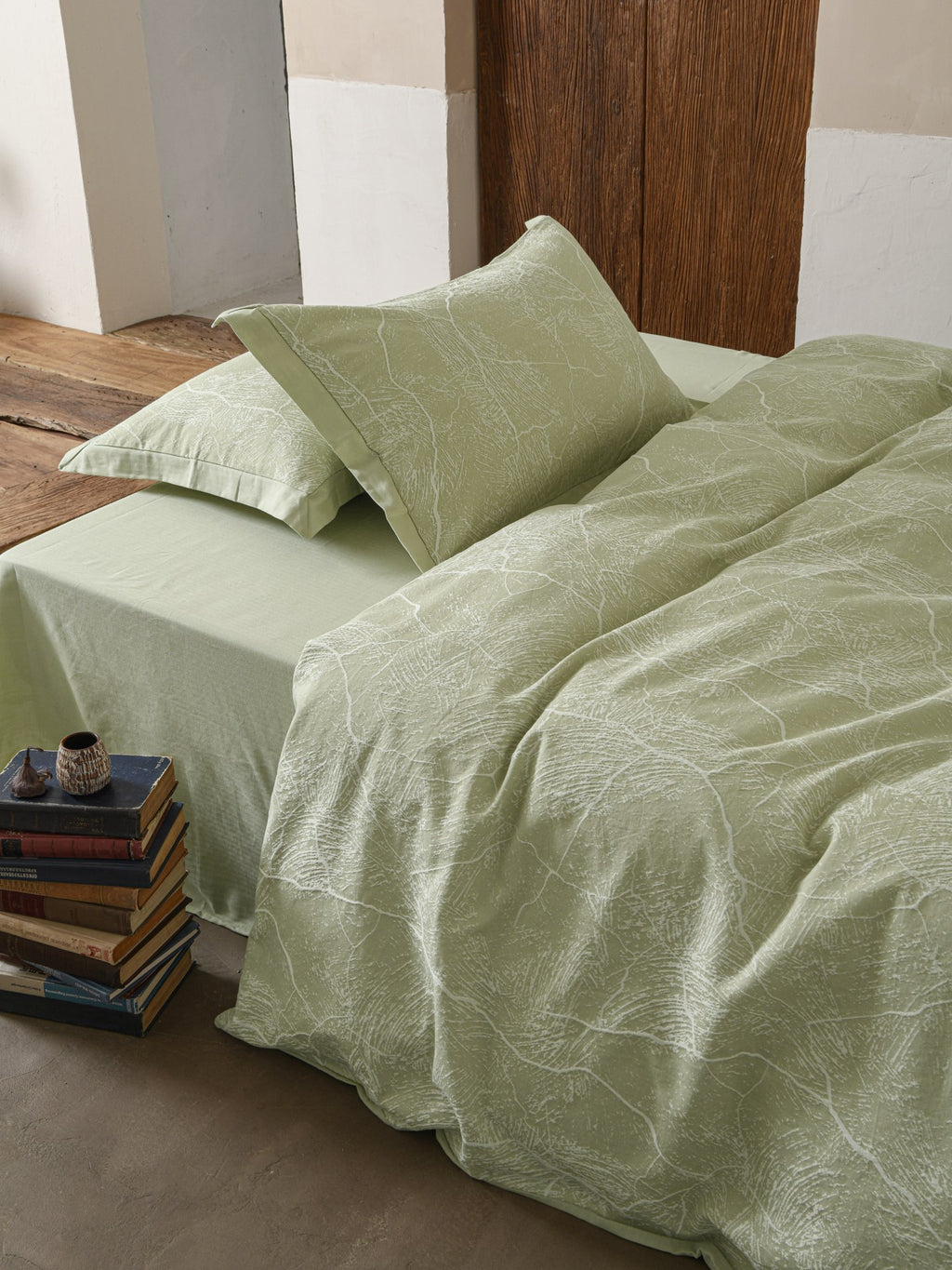 Glacier Vein Jacquard Cotton Bedding Set - Sage Green