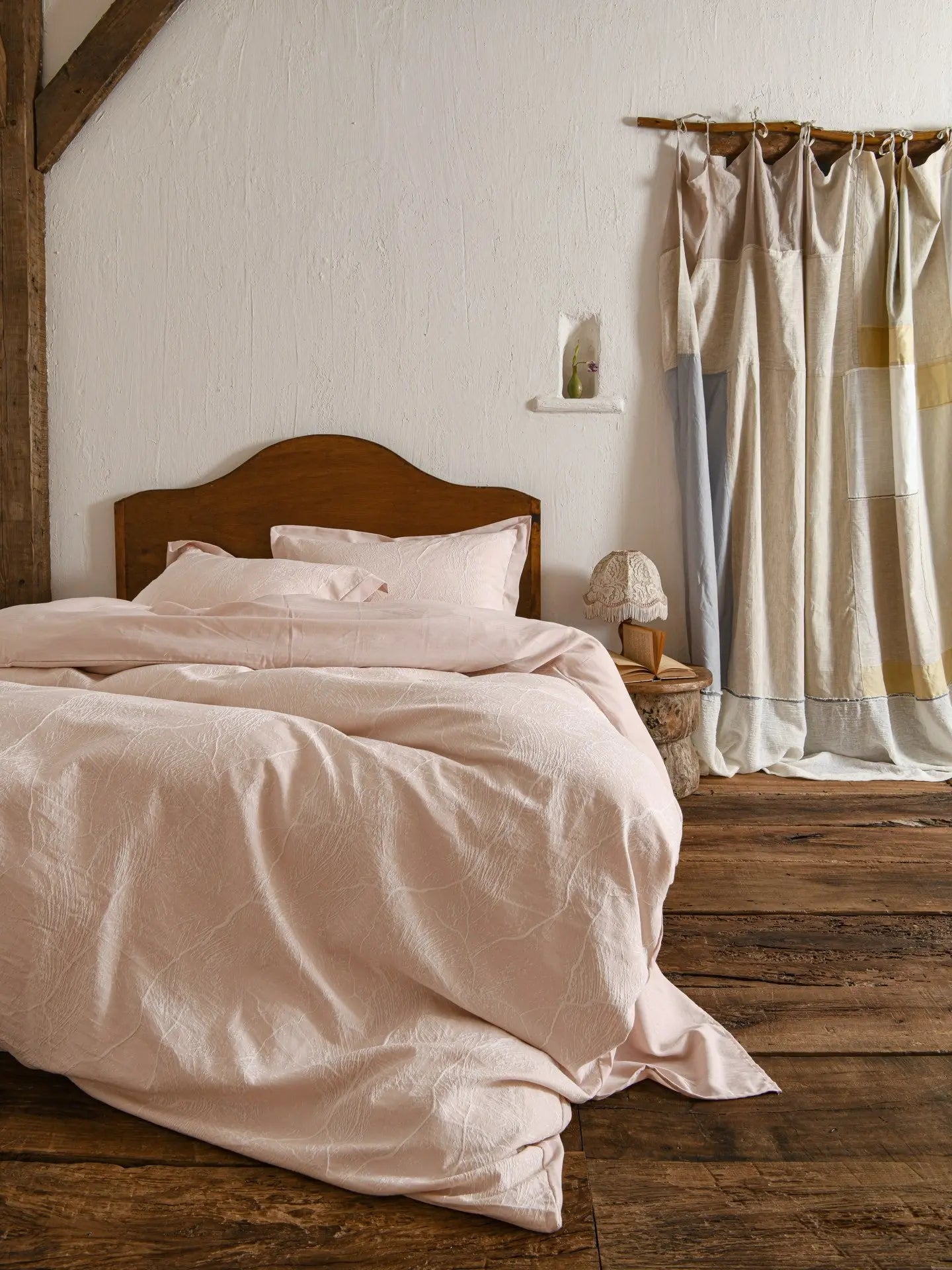 Glacier Vein Jacquard Cotton Bedding Set - Blush Rose