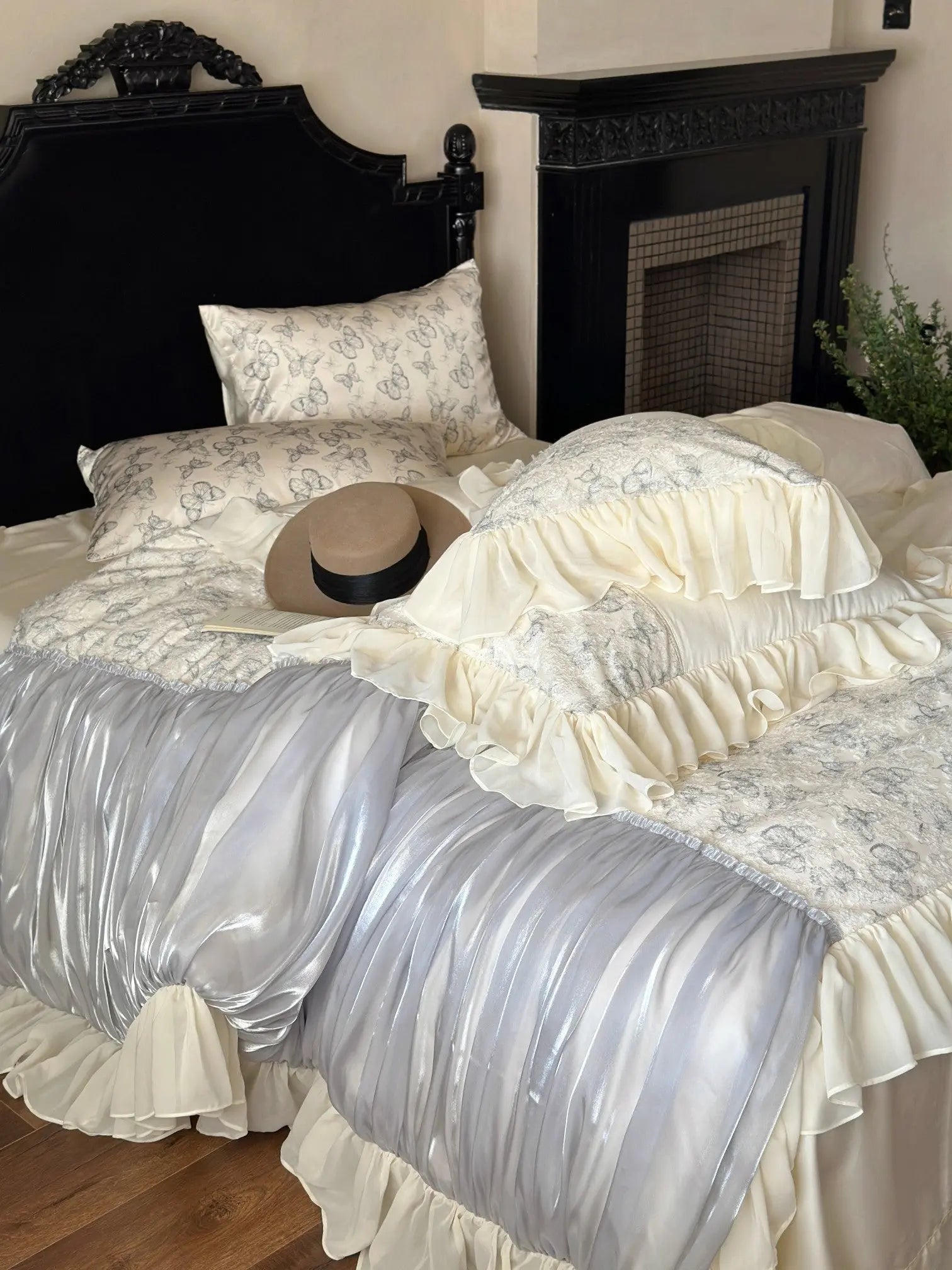 Butterfly Jacquard Cotton Sateen Ruched Ruffle Bedding Set