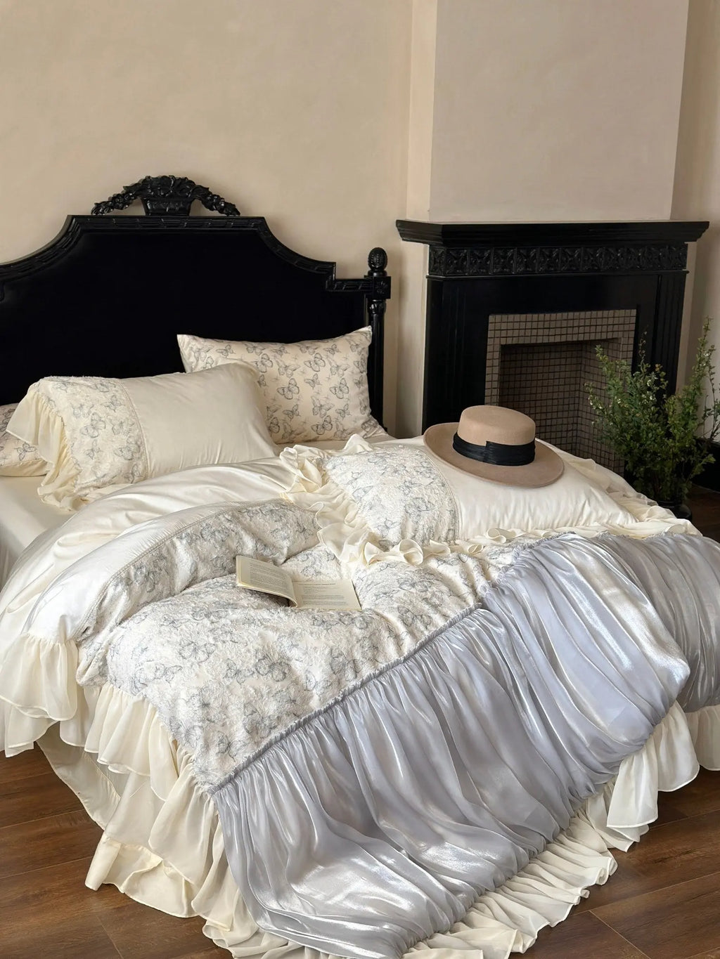 Butterfly Jacquard Cotton Sateen Ruched Ruffle Bedding Set Breezora