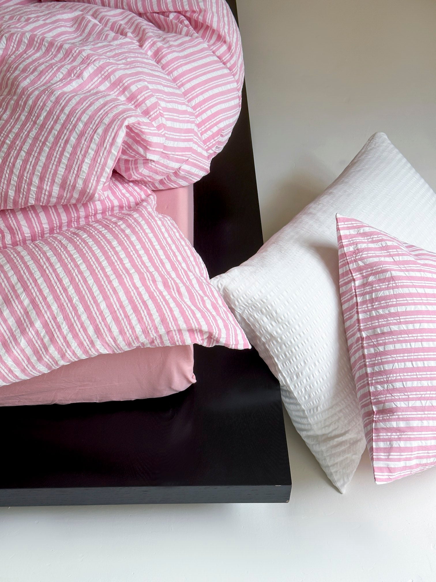 Bubble Pink Stripes Bedding Set - Breezora